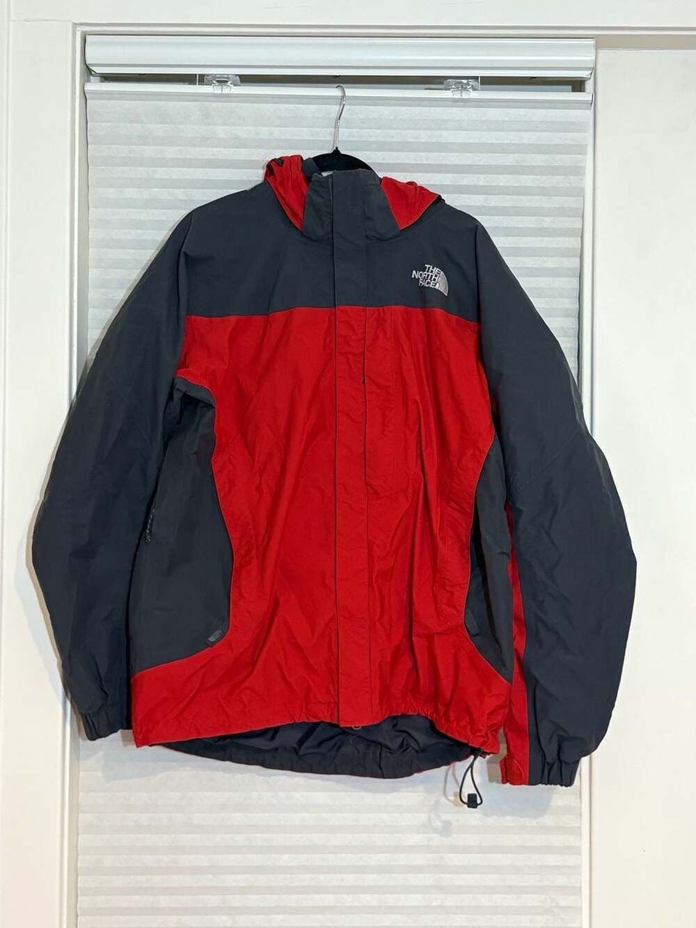 The North Face ALV4 Jacket Size XL Red Gray Colorblock Full Zip